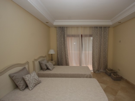 Puerto Banus property: Puerto Banus, Spain | Apartment for sale 215891