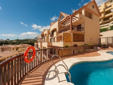 Apartment for sale in town 215894