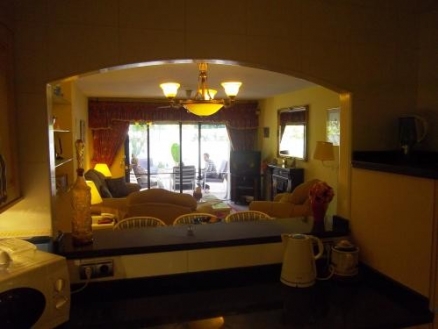 Nueva Andalucia property: Malaga property | 3 bedroom Apartment 215909