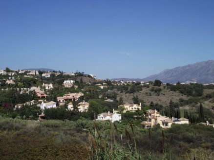 Apartment with 2 bedroom in town 215910