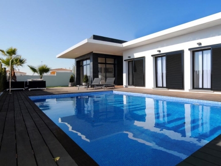 Guardamar Del Segura property: Villa in Alicante for sale 215920