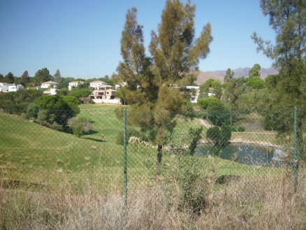 Land with bedroom in town 215927