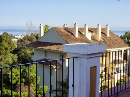 Townhome with 4 bedroom in town, Spain 215933