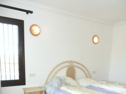 Apartment for sale in town, Malaga 215934