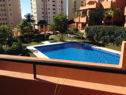 Estepona property: Apartment for sale in Estepona 215938