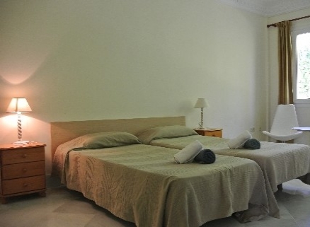 Nueva Andalucia property: Villa in Malaga for sale 215949