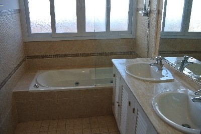 San Pedro de Alcantara property: Apartment with 3 bedroom in San Pedro de Alcantara, Spain 215952