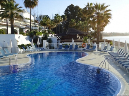 Estepona property: Townhome with 4 bedroom in Estepona 215975
