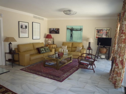 Apartment for sale in town, Spain 215976