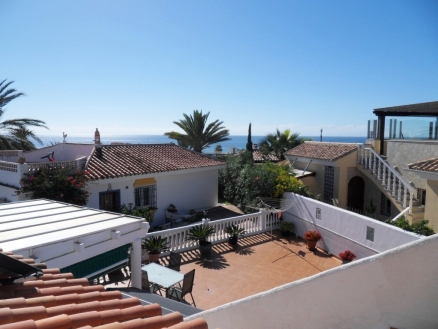 El Faro property: Villa for sale in El Faro, Spain 215985
