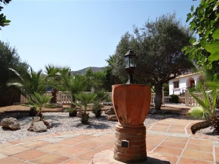Alhaurin De La Torre property: Villa for sale in Alhaurin De La Torre, Malaga 215988