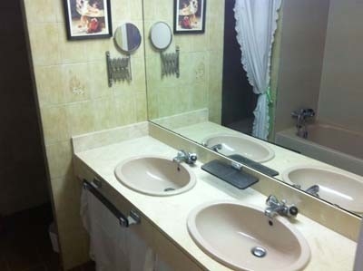 Nueva Andalucia property: Apartment in Malaga for sale 215997
