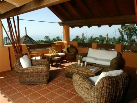 San Pedro de Alcantara property: Apartment with 3 bedroom in San Pedro de Alcantara 216002