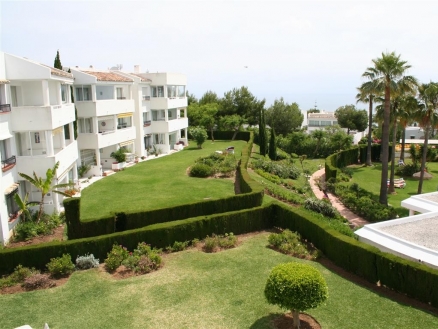 Miraflores property: Apartment in Malaga for sale 216007