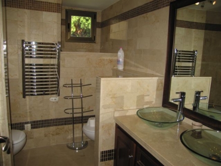 Malaga property | 4 bedroom Villa 216013
