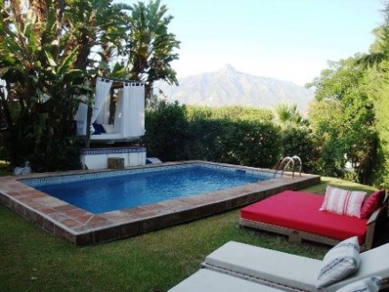 Nueva Andalucia property: Villa for sale in Nueva Andalucia, Spain 216020