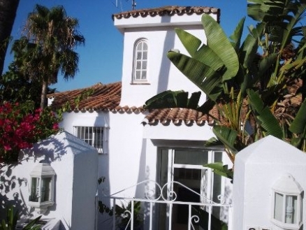 Nueva Andalucia property: Villa for sale in Nueva Andalucia, Malaga 216020