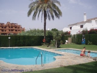 Estepona property: Townhome for sale in Estepona, Malaga 216022