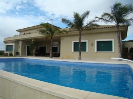 Sotogrande property: Villa for sale in Sotogrande 216041
