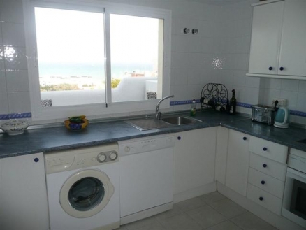 Casares property: Apartment in Malaga for sale 216044