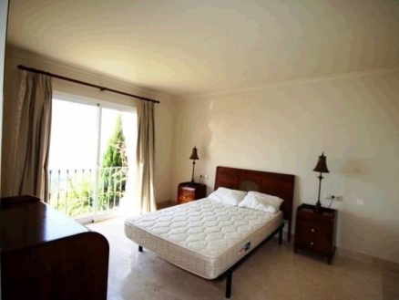 Apartment with 2 bedroom in town 216045