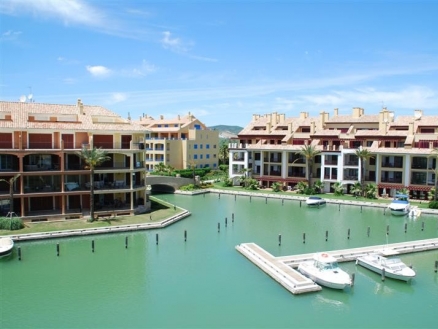 Apartment for sale in town 216046