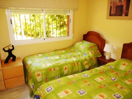 Las Chapas De Marbella property: Malaga Apartment 216055