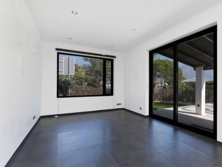 Nueva Andalucia property: Villa in Malaga for sale 216069