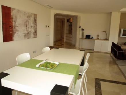 Nueva Andalucia property: Malaga property | 3 bedroom Apartment 216074