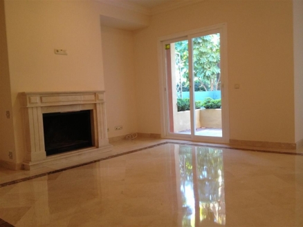 Puerto Banus property: Townhome for sale in Puerto Banus 216078