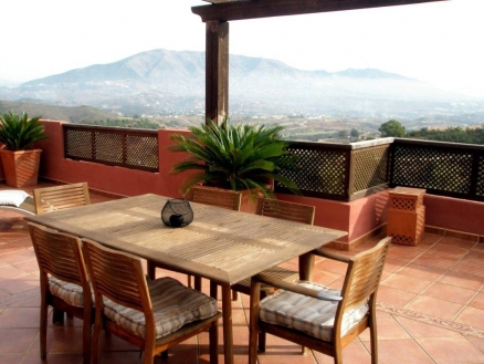 Apartment with 3 bedroom in town, Spain 216100