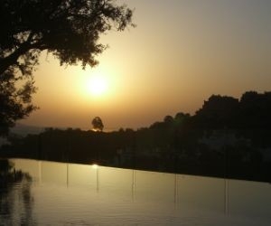 Villa with 4 bedroom in town 216106