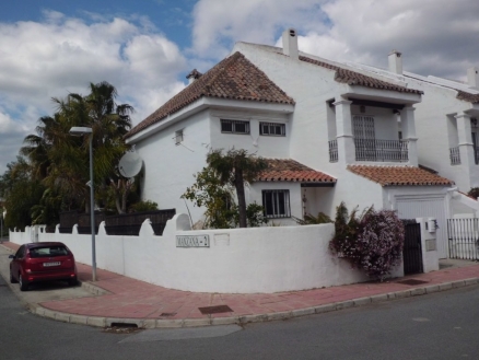 Nueva Andalucia property: Townhome for sale in Nueva Andalucia 216122