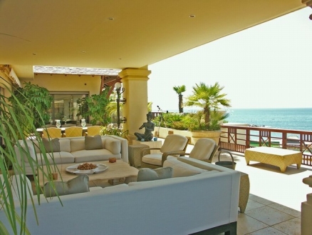 Puerto Banus property: Apartment with 3 bedroom in Puerto Banus, Spain 216125
