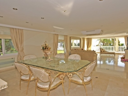 Elviria property: Villa with 4 bedroom in Elviria 216130