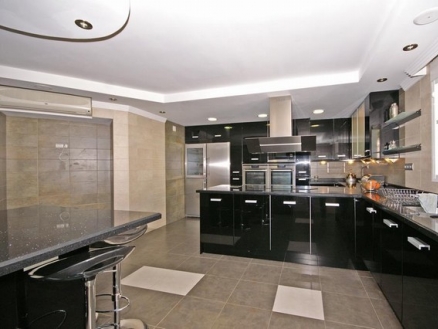 Elviria property: Villa for sale in Elviria, Malaga 216130