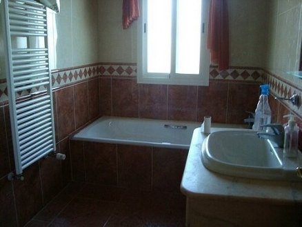 Coin property: Malaga property | 4 bedroom Villa 216151