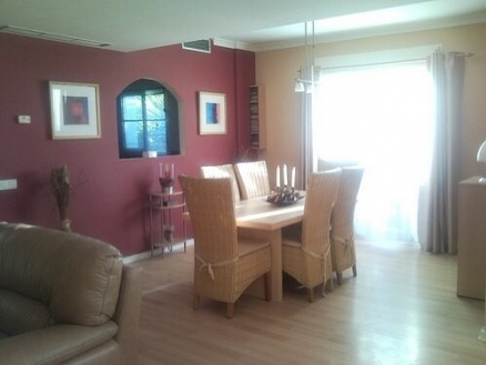 Alhaurin El Grande property: Villa with 3 bedroom in Alhaurin El Grande 216152