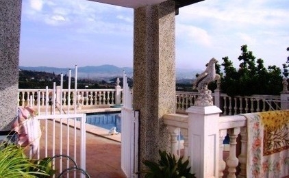 Alhaurin De La Torre property: Villa for sale in Alhaurin De La Torre, Malaga 216175