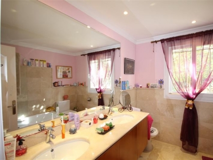 Marbella property: Villa for sale in Marbella, Malaga 216199