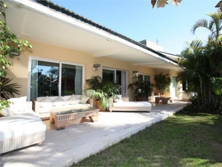 Hacienda Las Chapas property: Villa for sale in Hacienda Las Chapas, Spain 216207