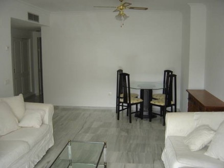Alhaurin El Grande property: Apartment for sale in Alhaurin El Grande, Malaga 216212