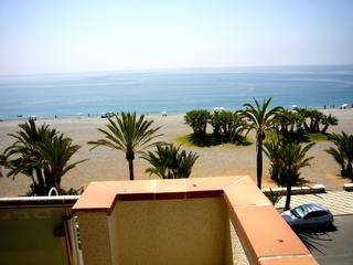 Apartment for sale in town,  216230