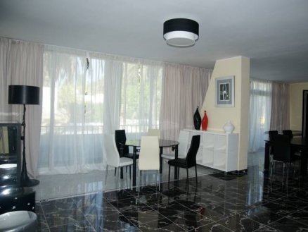 Malaga property | 3 bedroom Apartment 216235
