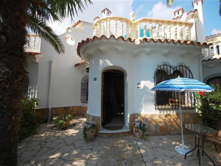 Denia property: Villa with 3 bedroom in Denia 216271