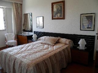  2 bedroom Apartment 216290