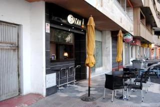 Commercial with bedroom in town, Spain 216305