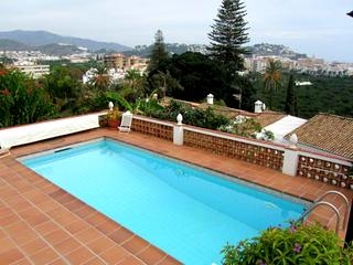 Villa with 5 bedroom in town 216323