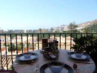 Apartment with 3 bedroom in town 216344