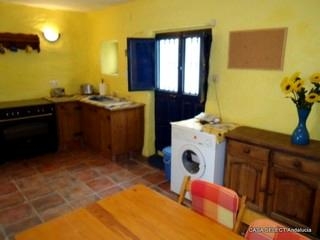 Iznate property: Townhome for sale in Iznate 216367